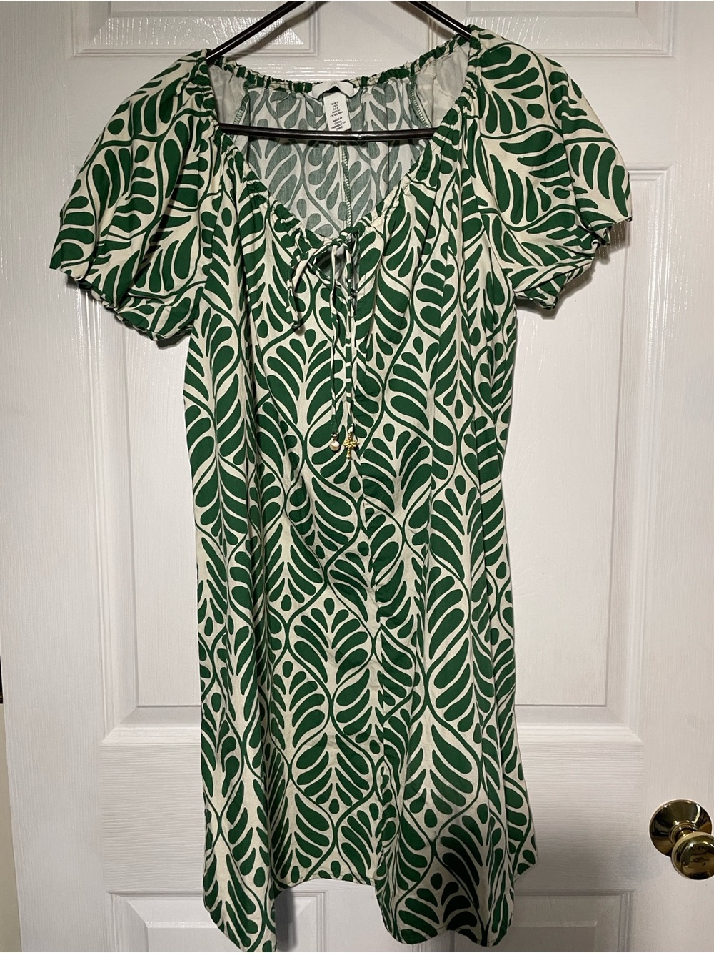 H&M Green Leaf-Print Maxi Dress